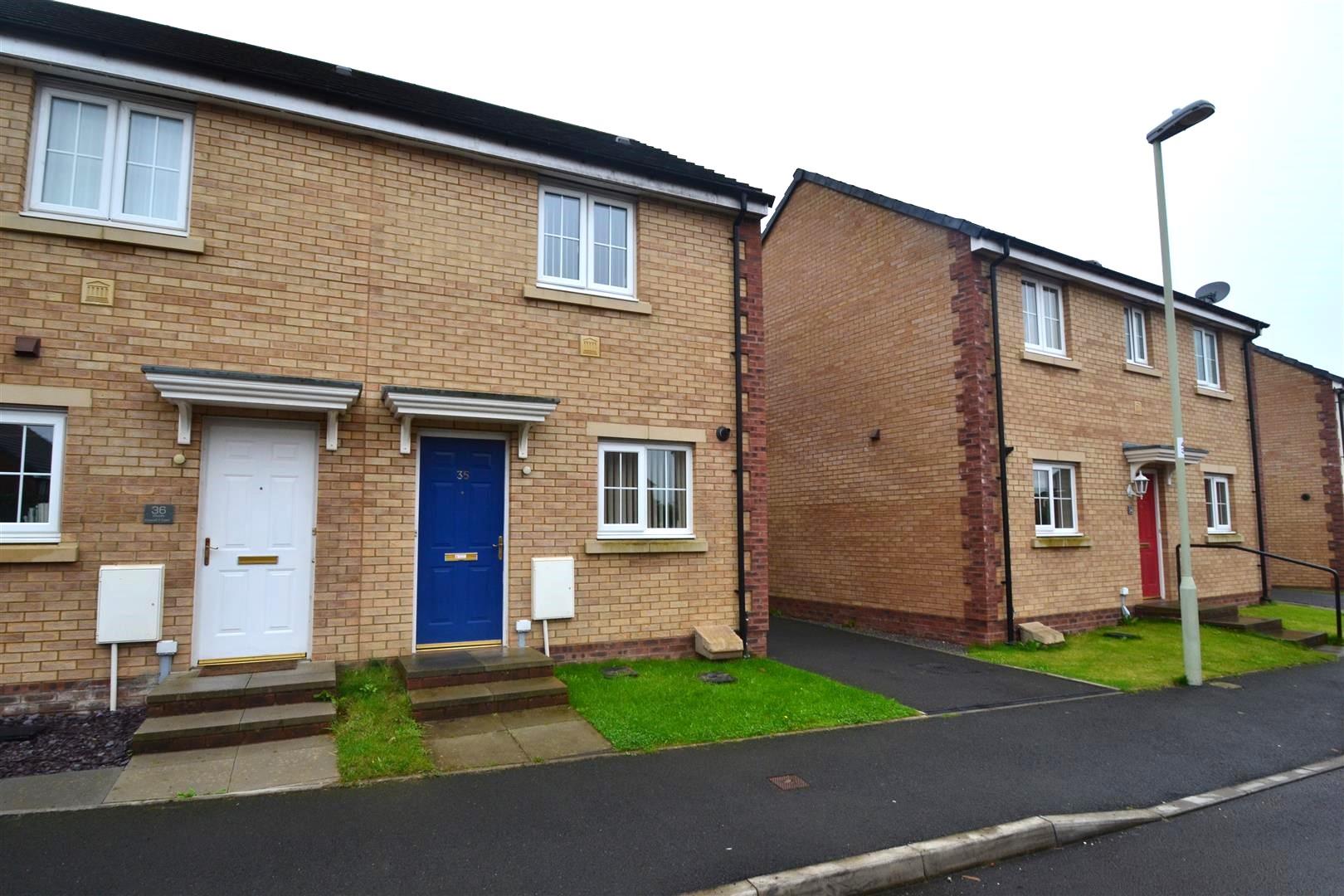 Rhodfa Cnocell Y Coed, Broadlands, Bridgend, Bridgend County Borough